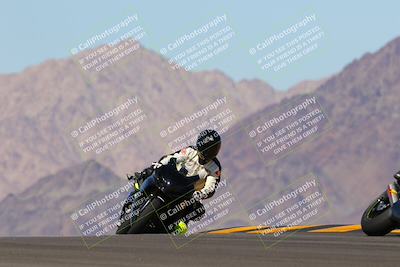 media/Oct-09-2022-SoCal Trackdays (Sun) [[95640aeeb6]]/Turn 9 (1pm)/